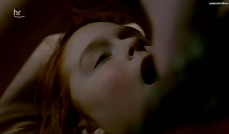 三人組でベッド 女性 用 アダルト 動画
