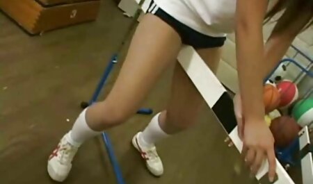 Capriceは彼女の膣の浴室で遊んでいます 女性 向け 無料 無 修正 動画